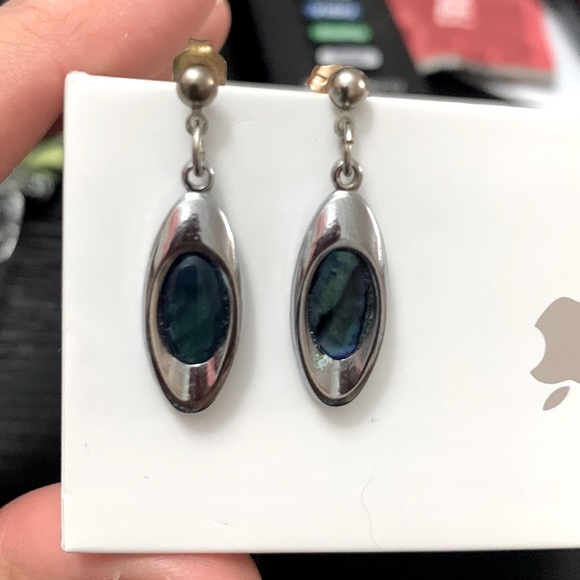 Vintage 90s 🐚 Abalone earrings - Picture 3 of 3